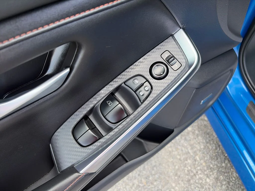 Used 2022 Blue Nissan SR image 12
