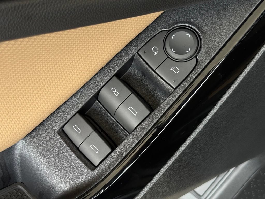 2027 Chevrolet Equinox ACTIV - Photo 27