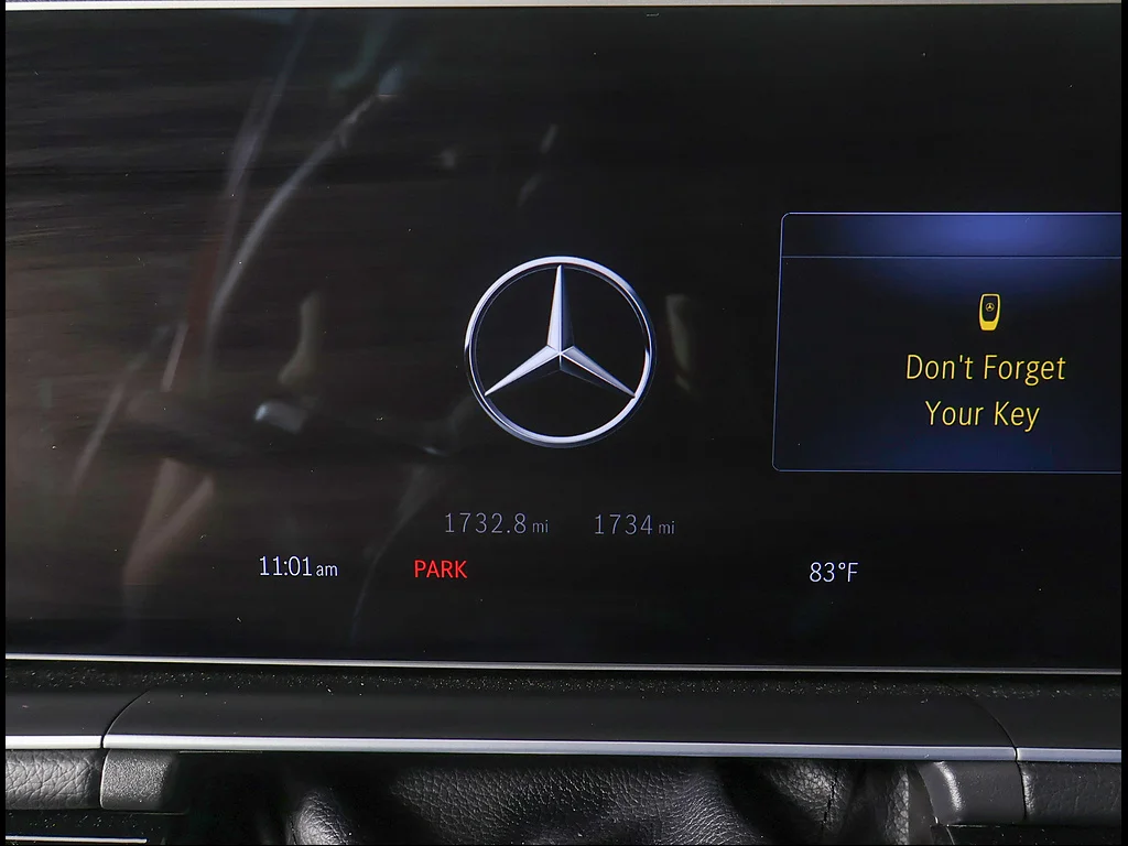 Used 2025 MANUFAKTUR Cardinal Red Metallic Mercedes-Benz GLS 450 image 9