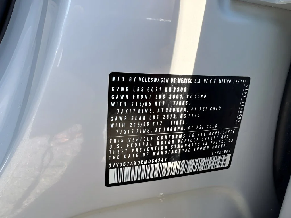 Used 2019 Silver Volkswagen 2.0T S image 23