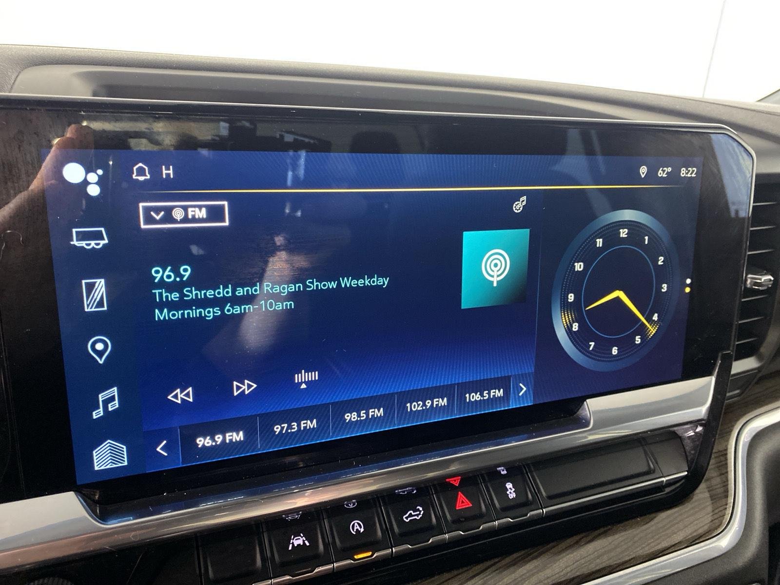 Used 2022 Black Chevrolet LT image 19