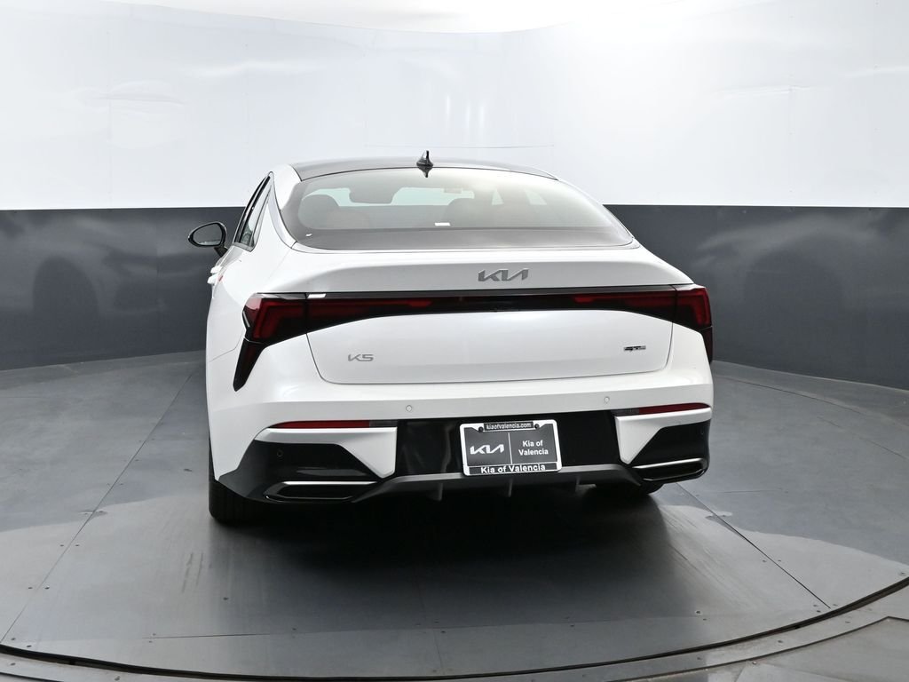 2026 Kia K5 GT-Line - Photo 6