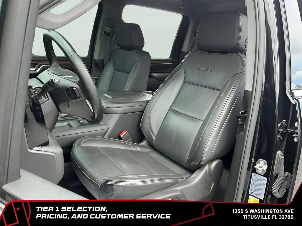 Used 2024 Onyx Black GMC Denali image 32