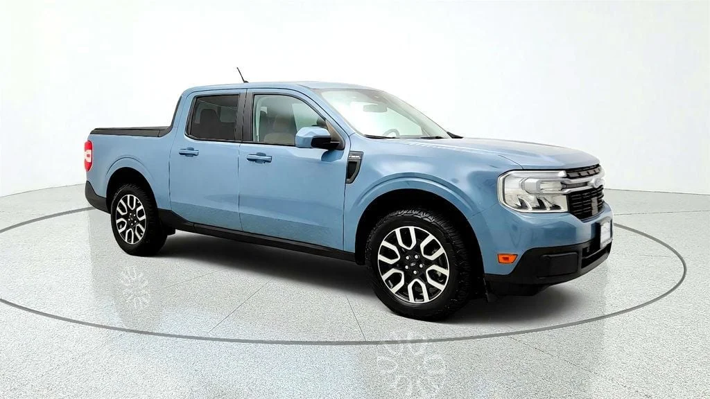 Used 2022 Area 51 Ford LARIAT AWD SuperCrew w/ Luxury Pkg & Co-Pilot360 image 3