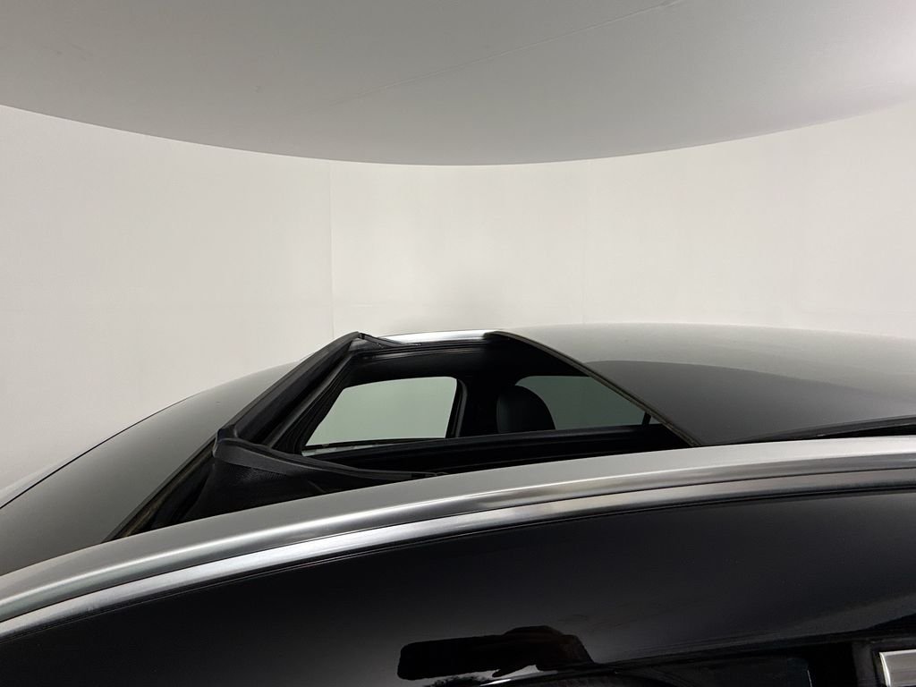 Used 2022 Black Mercedes-Benz GLA 250 image 22