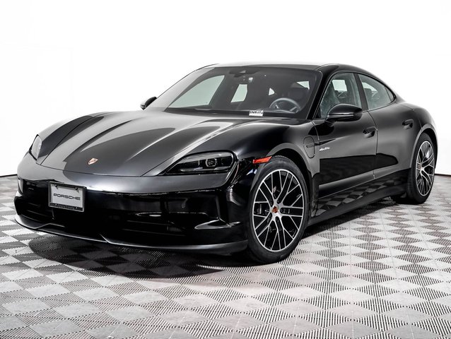 2025 Porsche Taycan 