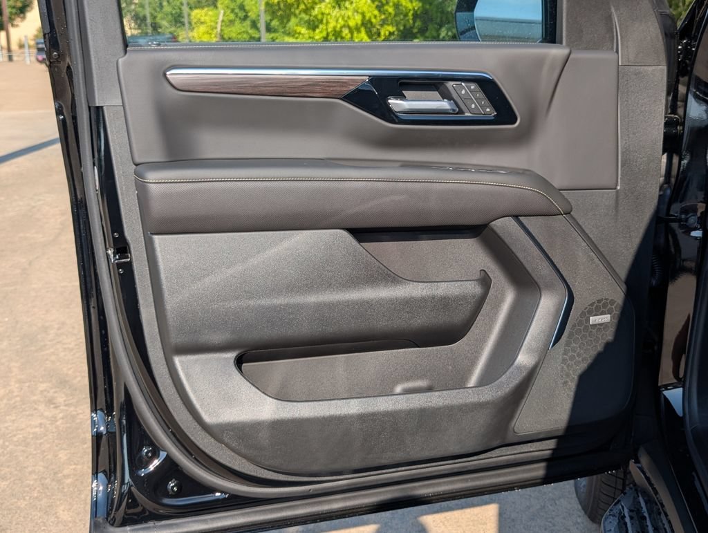 2026 Chevrolet Tahoe Premier - Photo 14