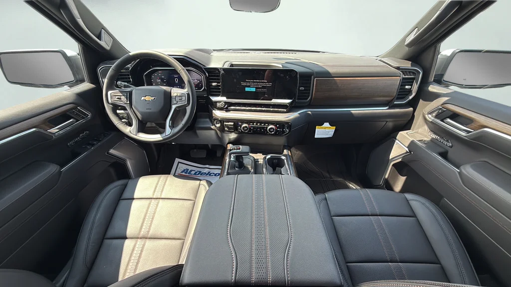 New 2026 Black Chevrolet High Country image 43