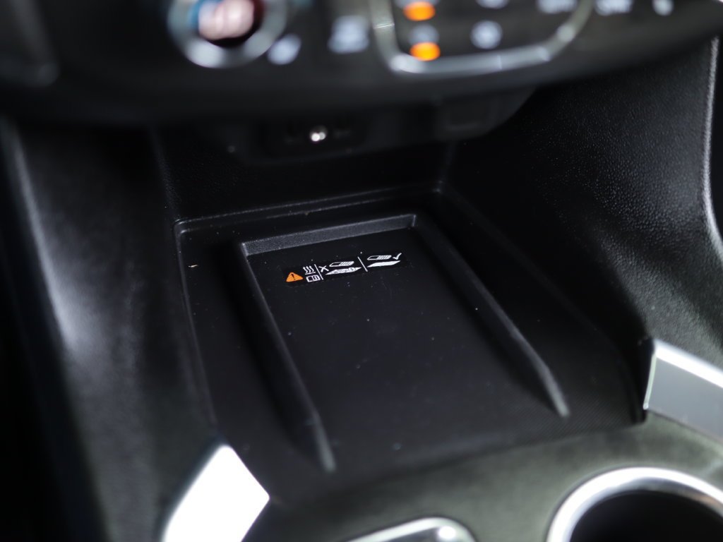 Used 2023 Mosaic Black Metallic Chevrolet LT Cloth image 18
