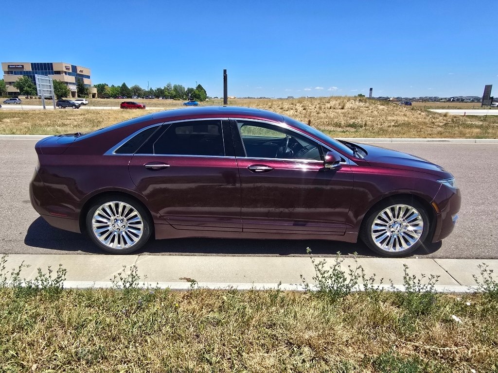 Used 2013 Ruby Red Metallic Tinted Clearcoat Lincoln Base image 6
