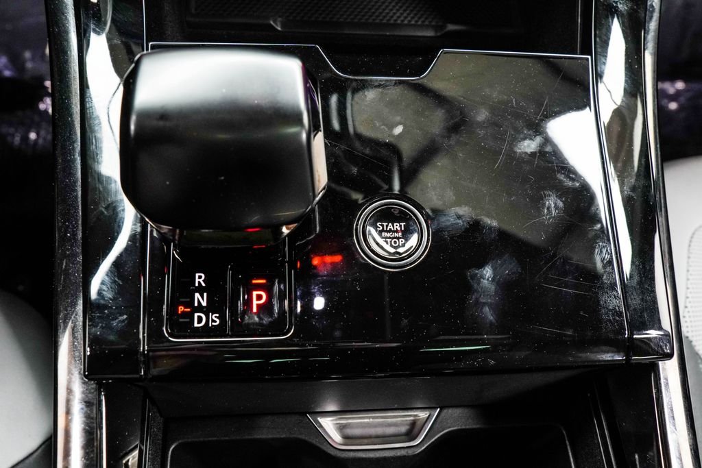 Used 2025 Black Land Rover SV Edition Two image 27
