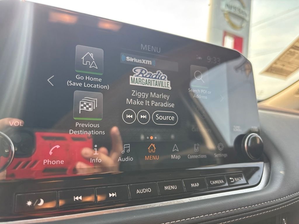 Used 2021 Gold Nissan SL image 25
