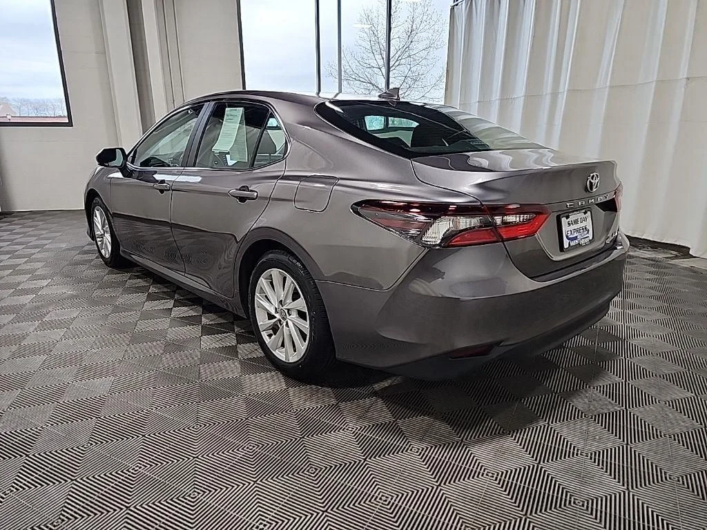 Used 2023 Predawn Gray Mica Toyota LE image 9