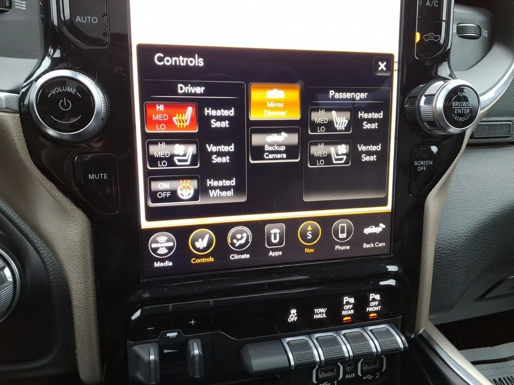 Used 2019 Red Ram Laramie image 44