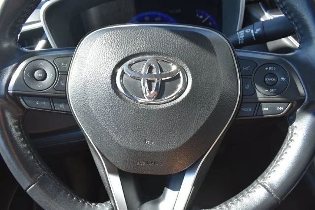 Used 2022 Red Toyota XLE image 18