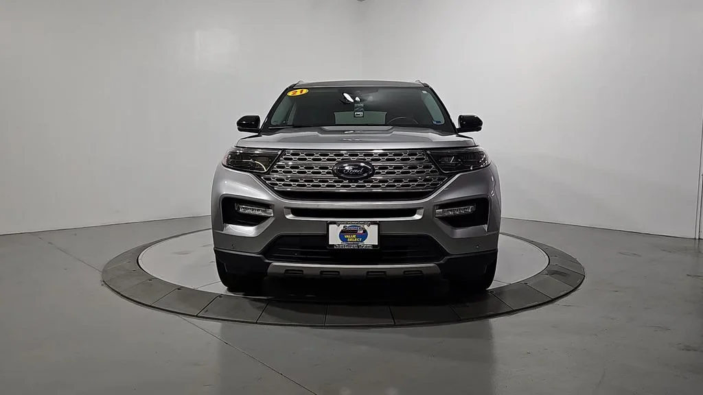 Used 2021 Silver Ford Limited image 9