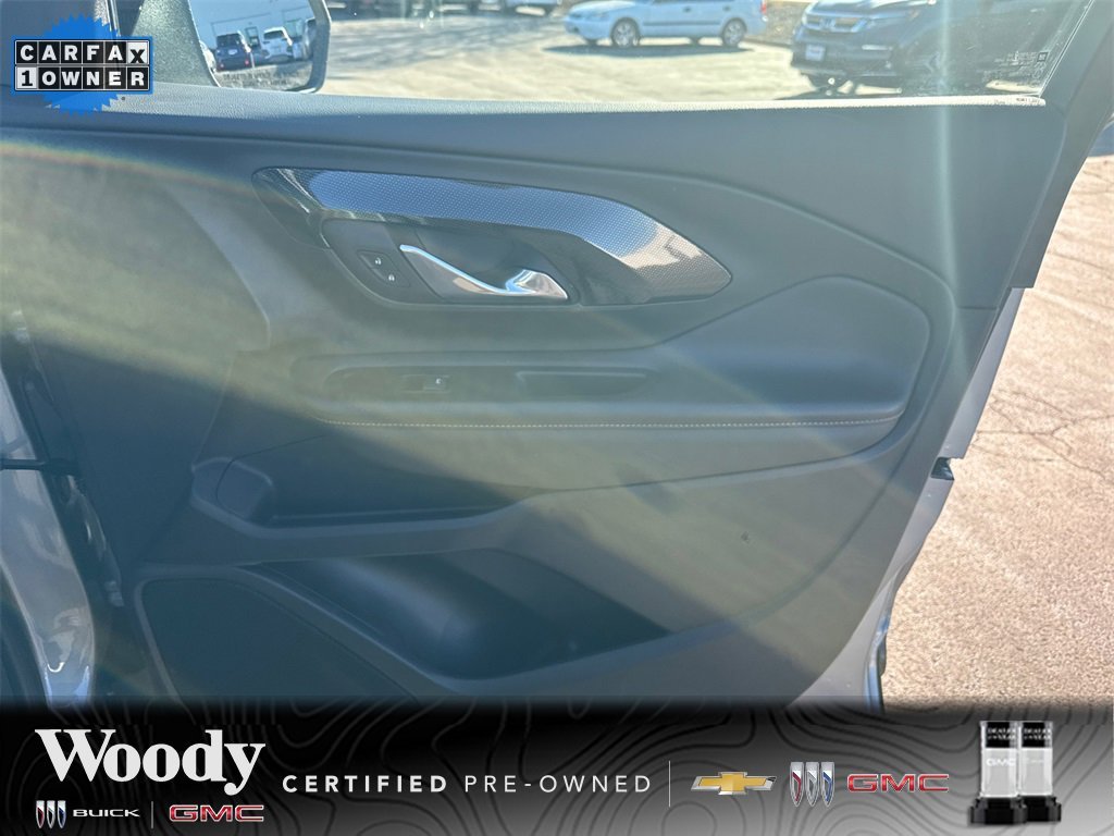 2023 GMC TERRAIN - Image 36