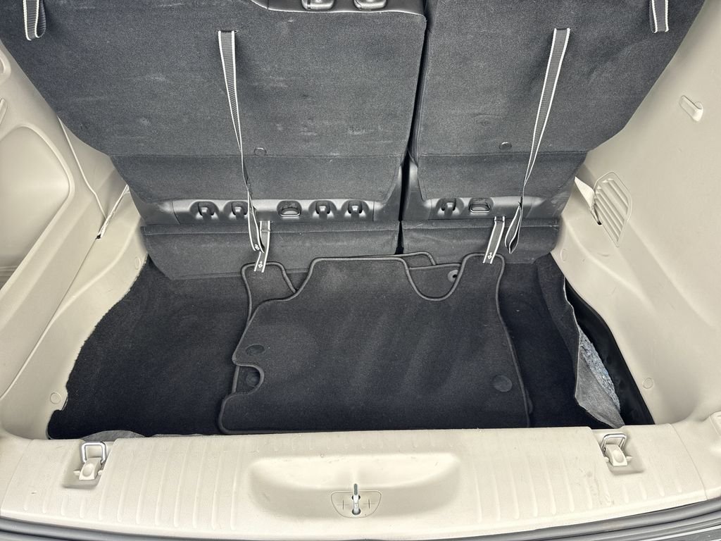 2024 Chrysler Pacifica Touring L - Photo 17