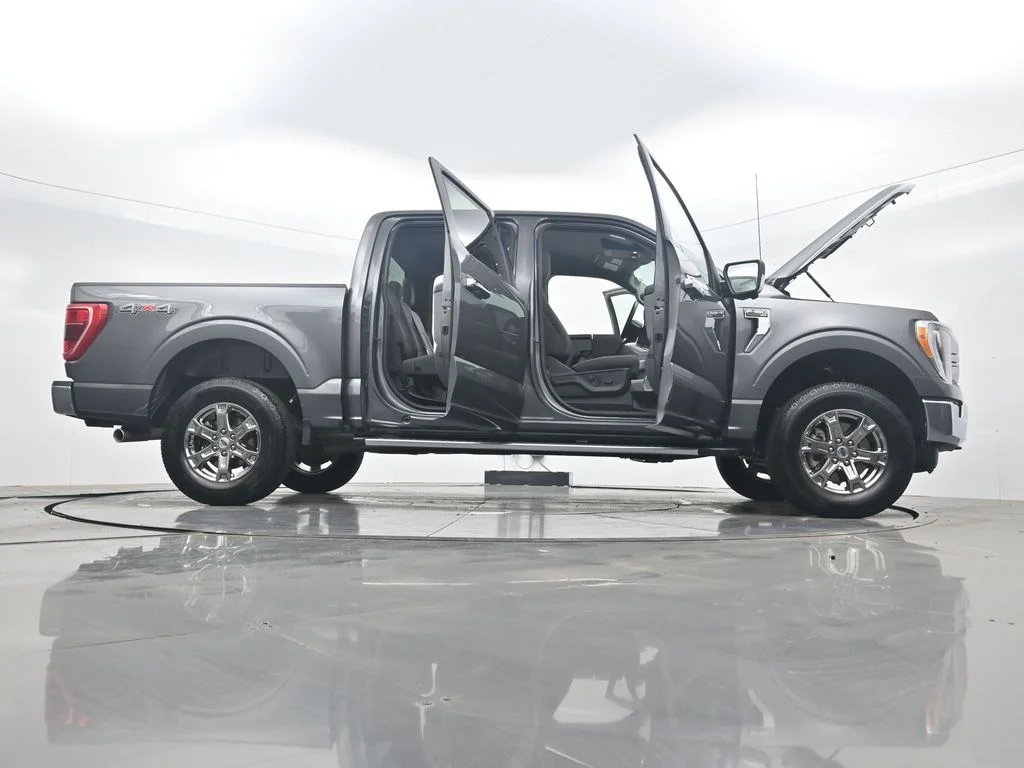 Used 2023 Gray Ford XLT image 42