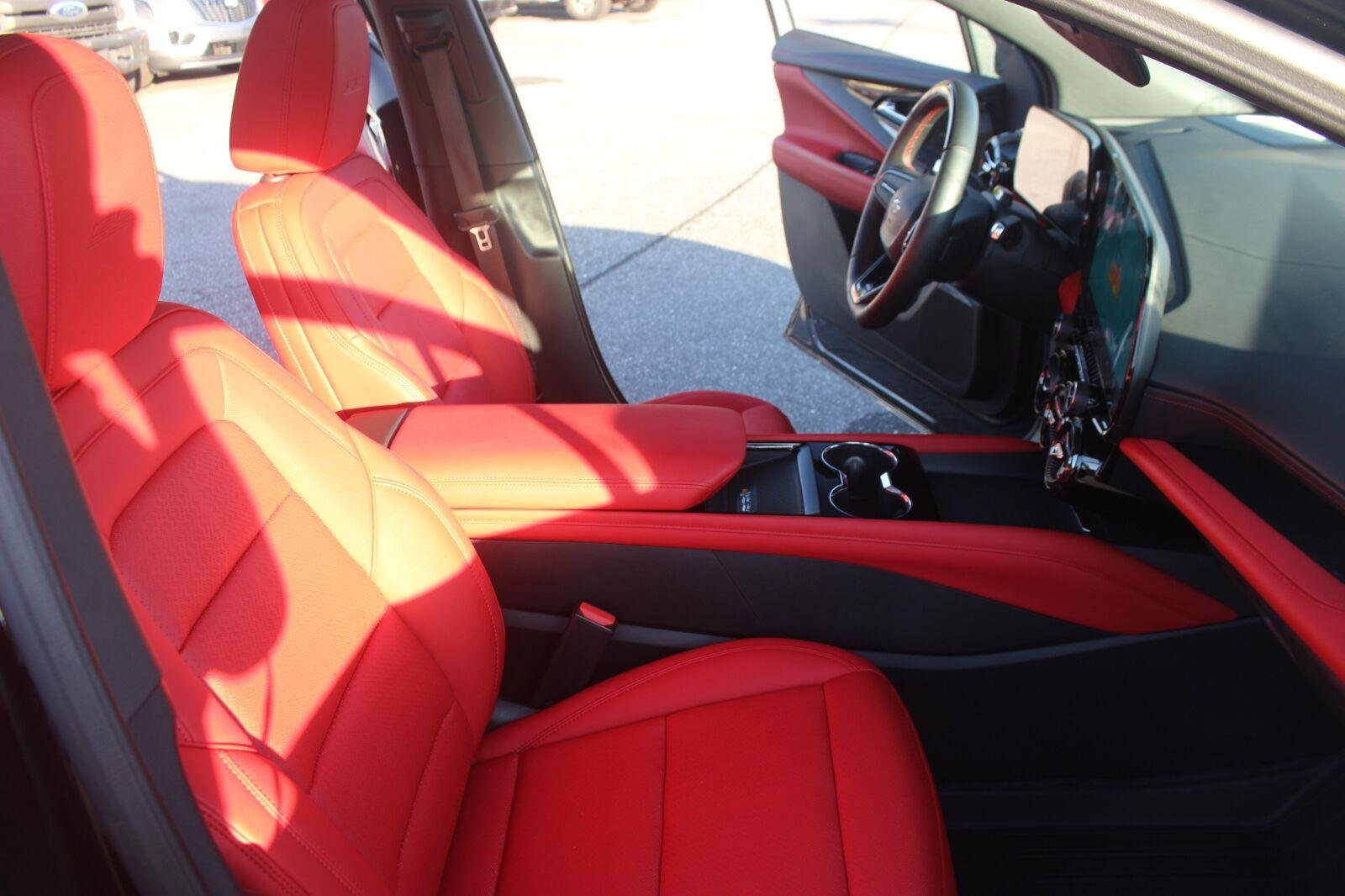 Used 2026 Black Chevrolet SS image 32