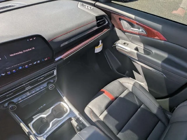 Used 2025 Sterling Gray Metallic Chevrolet RS image 19
