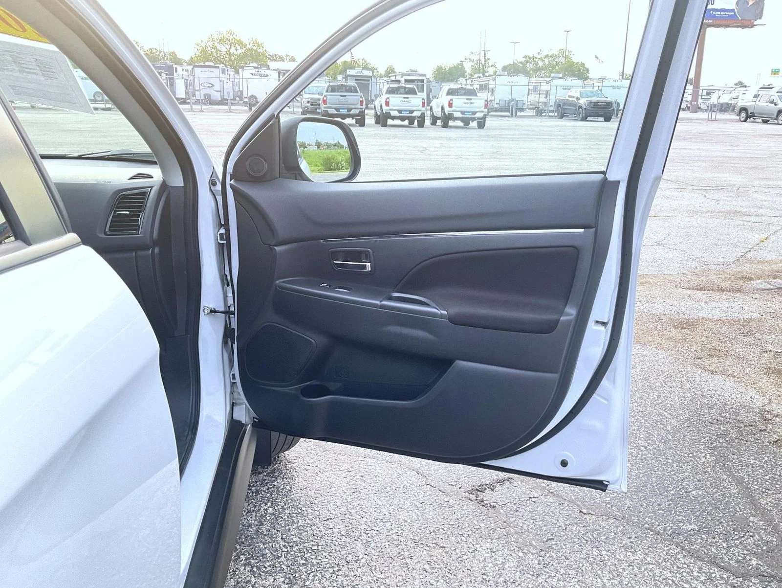 Used 2024 White Mitsubishi RALLIART image 16