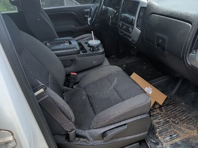 Used 2014 White GMC SLE image 10