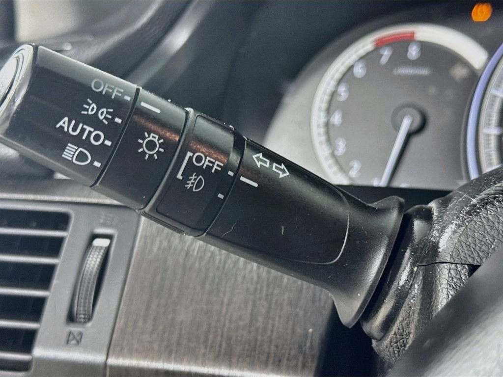 Used 2015 Gray Honda EX-L image 13