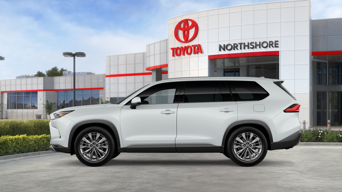 New 2026 Wind Chill Pearl Toyota Platinum image 11