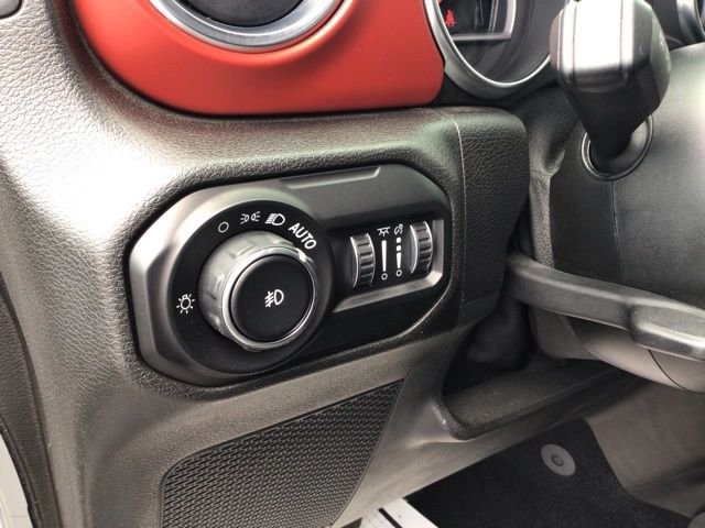 Used 2021 Sting Gray Clearcoat Jeep Rubicon image 17