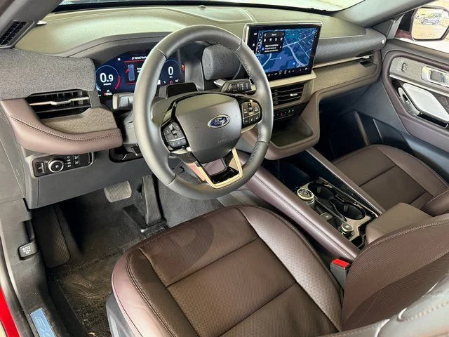 New 2026 Rapid Red Metallic Tinted Clearcoat Ford Platinum image 24