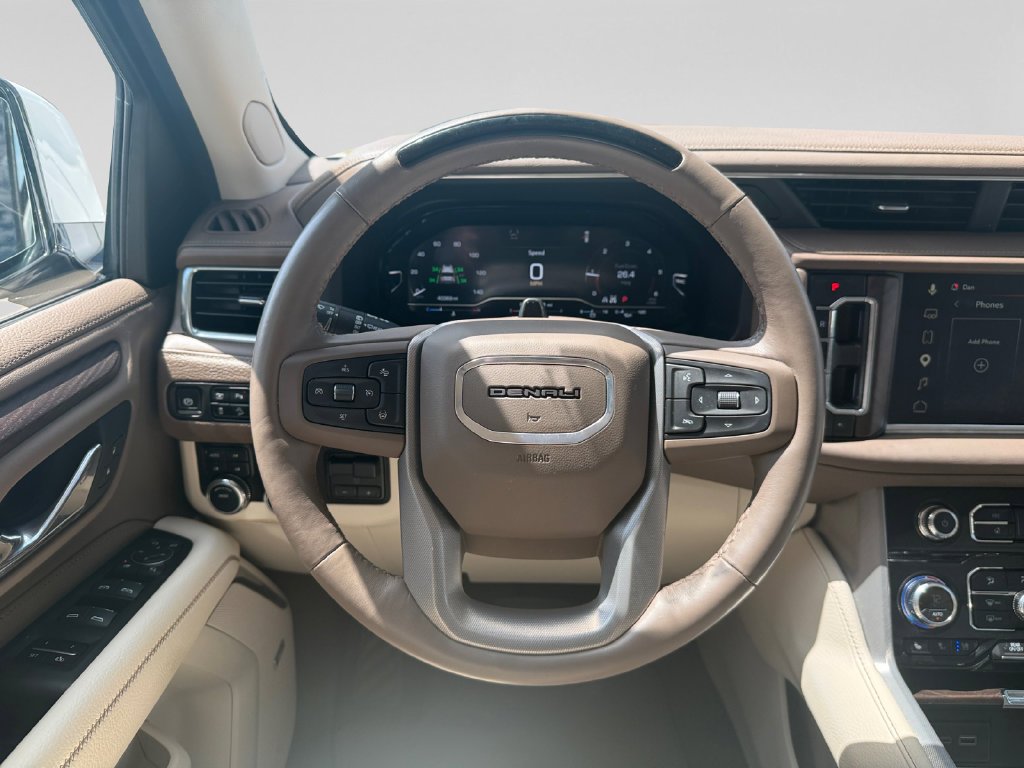 Used 2024 White GMC Denali image 13