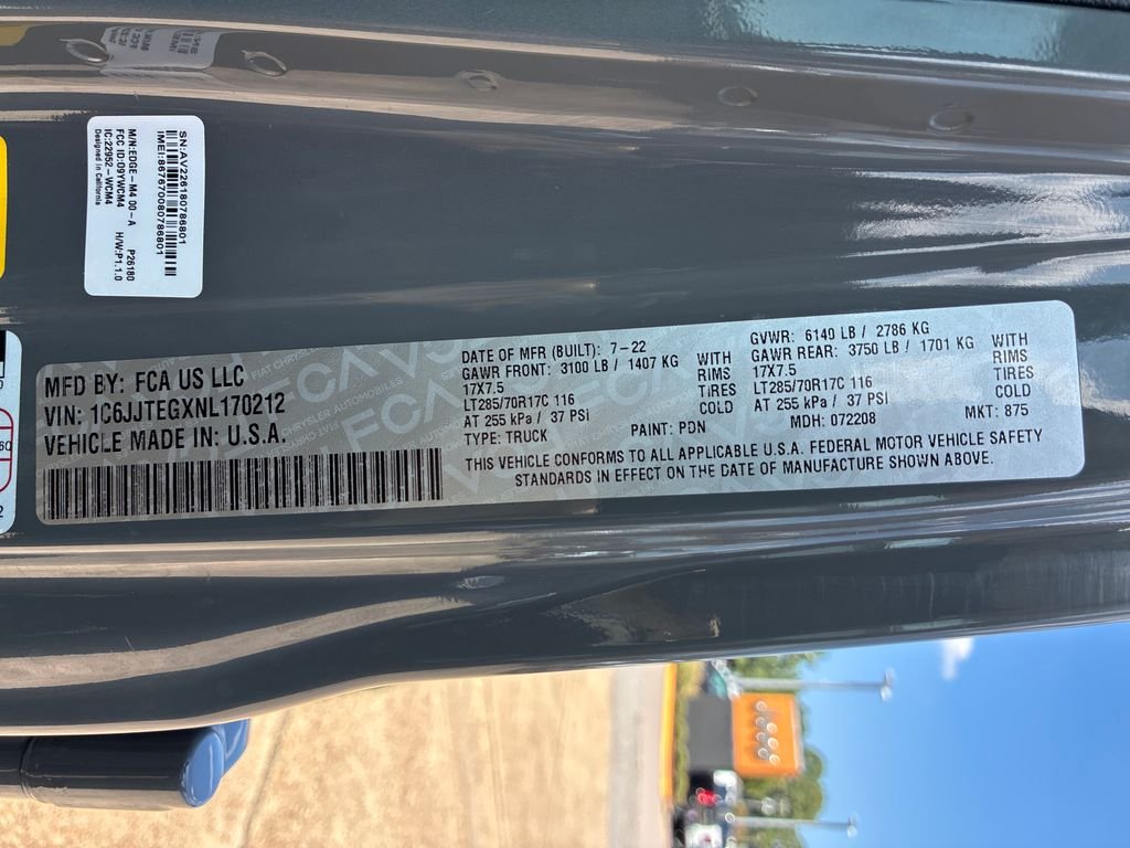 Used 2022 Gray Jeep Mojave image 26