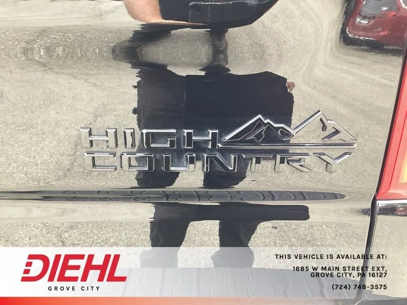 Used 2025 Black Chevrolet High Country image 12