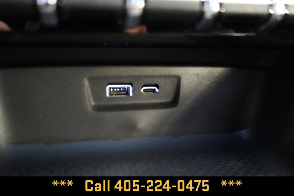 Used 2026 Sterling Metallic GMC Elevation image 39