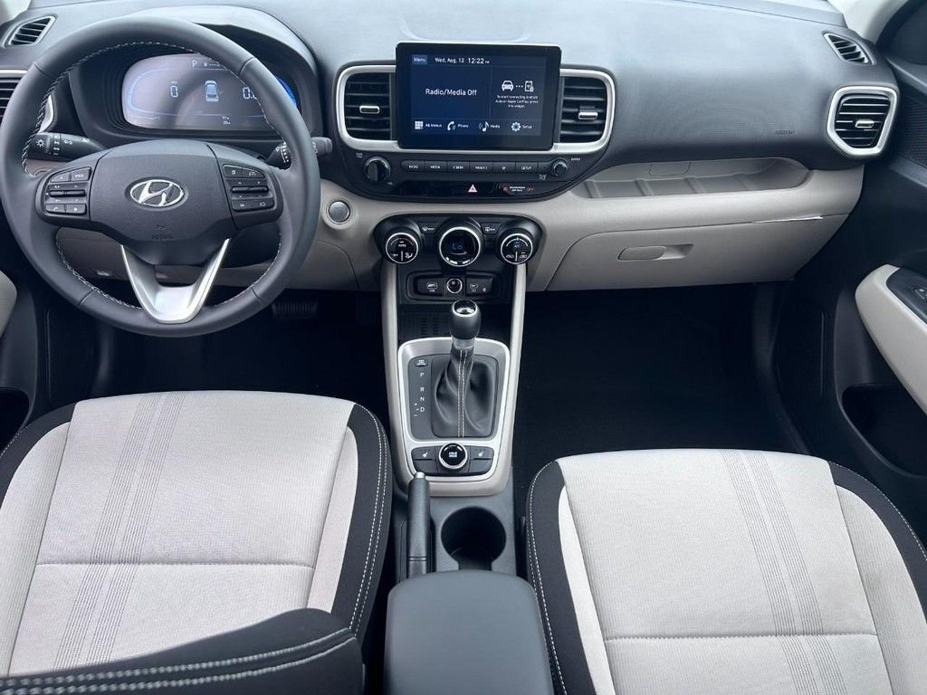 2026 Hyundai Venue SEL - Photo 6