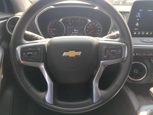 Used 2024 Black Chevrolet 2LT image 17