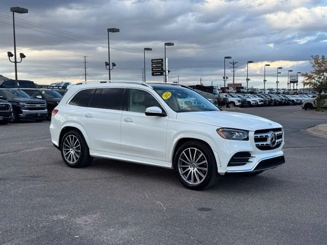 Used 2022 White Mercedes-Benz 4MATIC® image 8