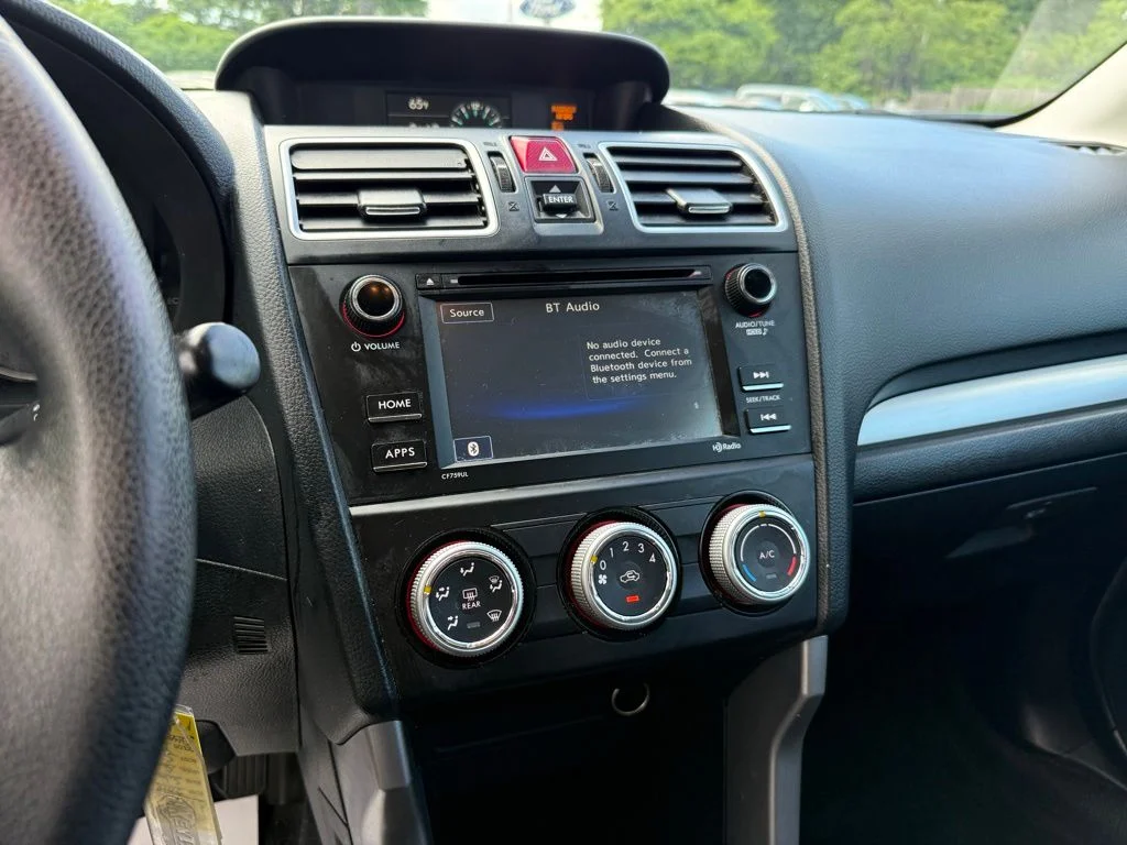 Used 2018 Black Subaru 2.5i image 16