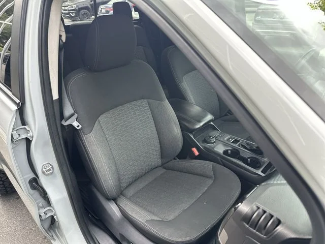 Used 2024 Green Ford XLT image 27