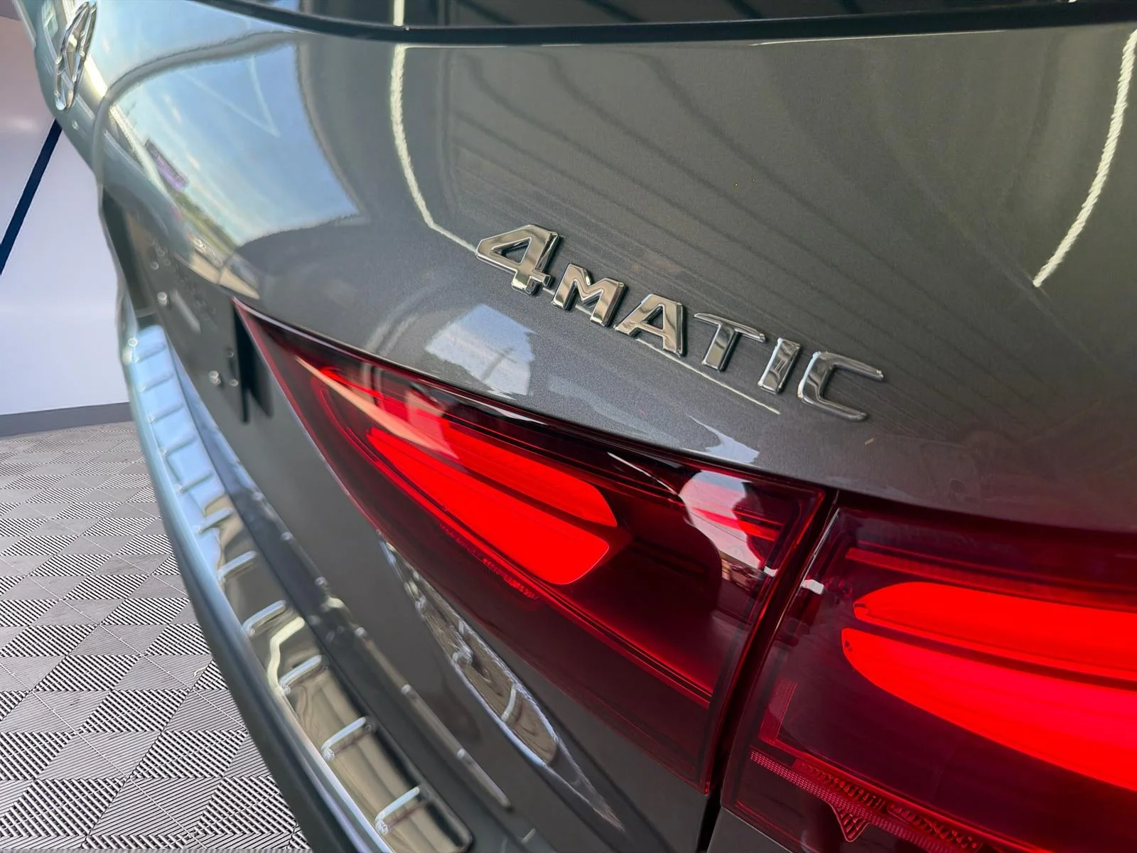 New 2026 Grey Mercedes-Benz GLA 250 4MATIC SUV image 31