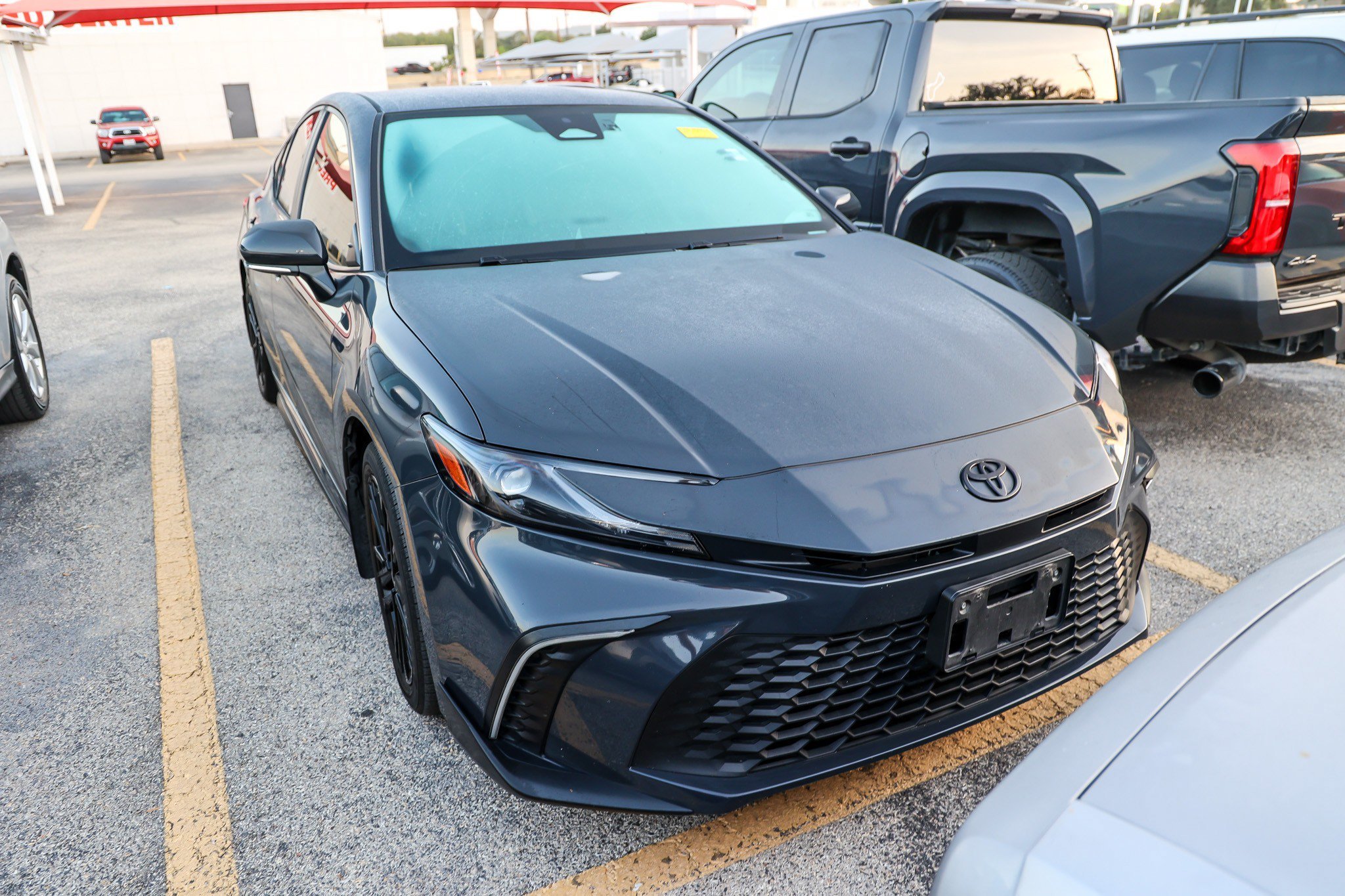 Used 2025 Gray Toyota SE image 4
