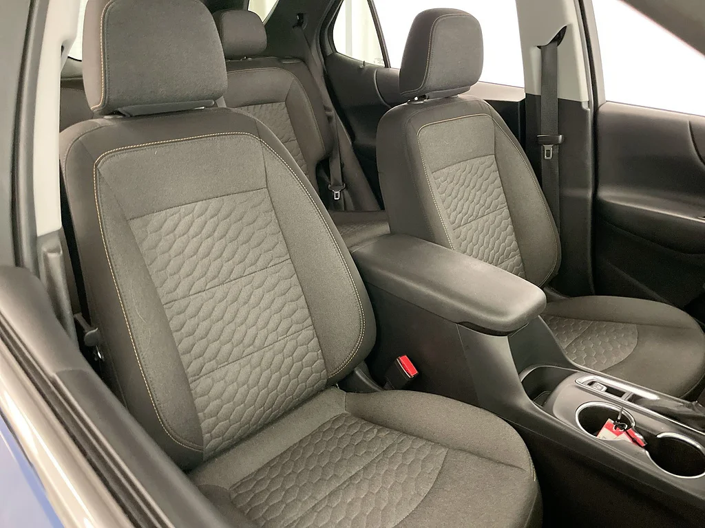 Used 2020 BLUE Chevrolet LT image 27