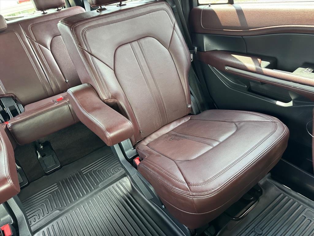 Used 2022 Dark Matter Metallic Ford Limited image 18