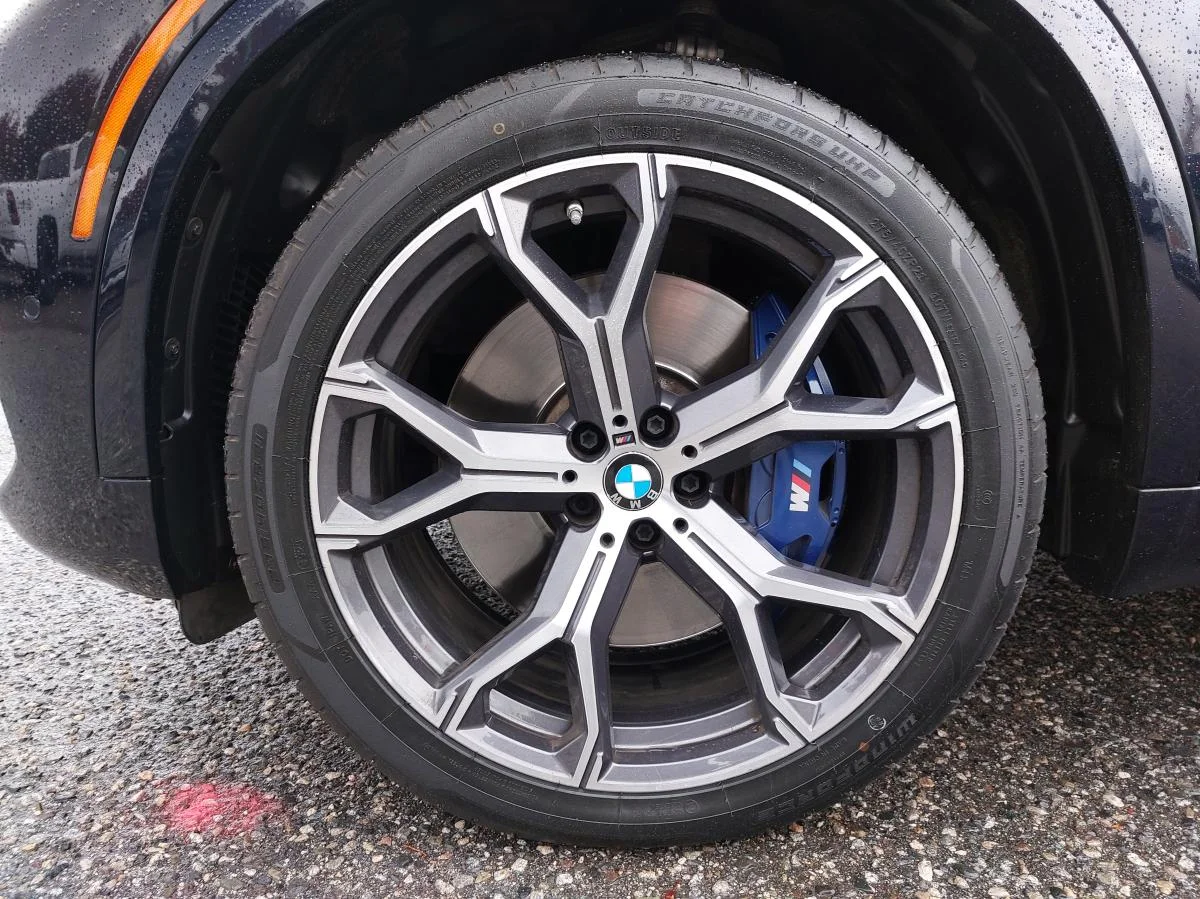 Used 2019 Black BMW xDrive50i Sports Activity Vehicle image 22