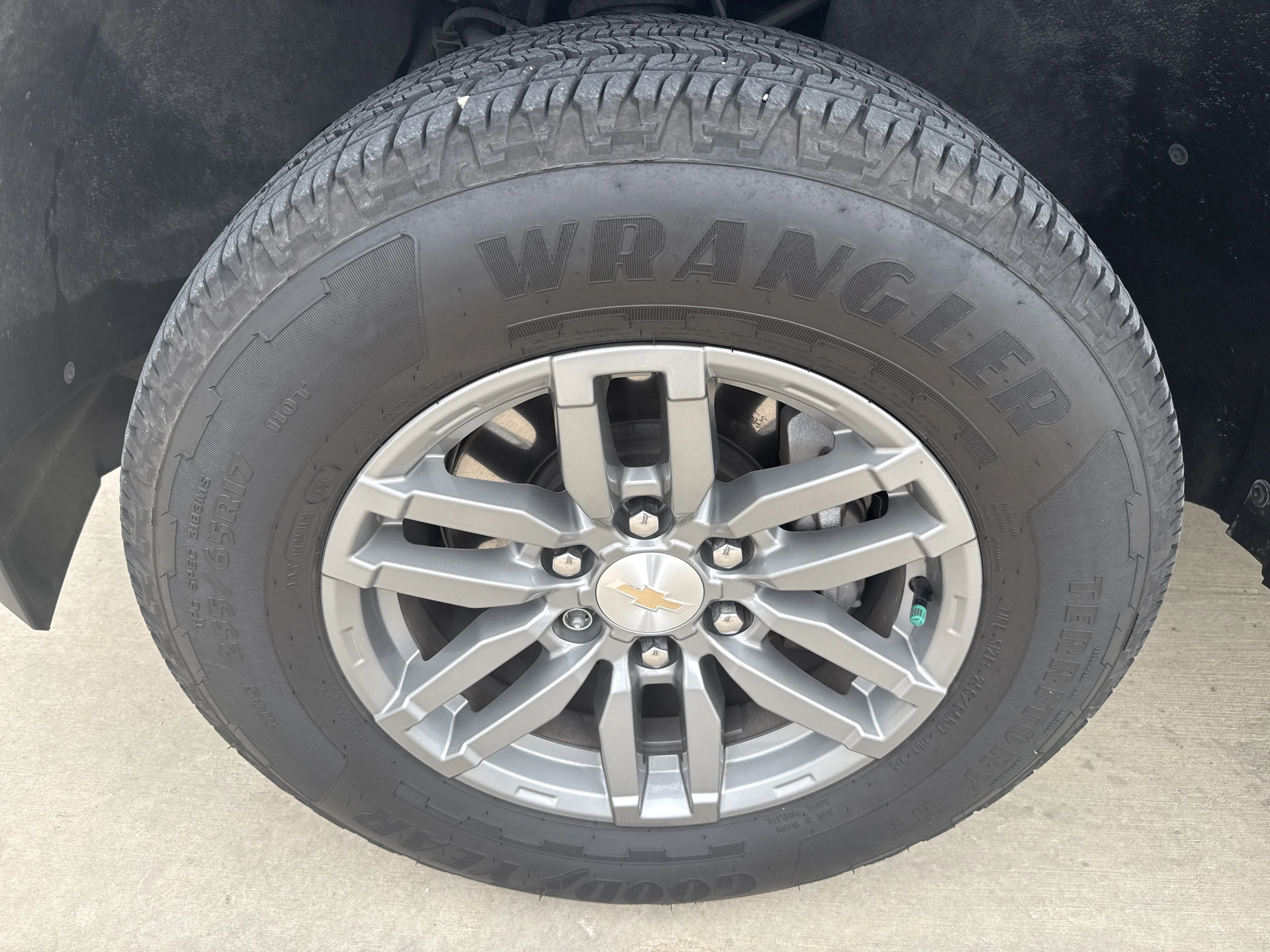 Used 2025 Black Chevrolet LT image 14