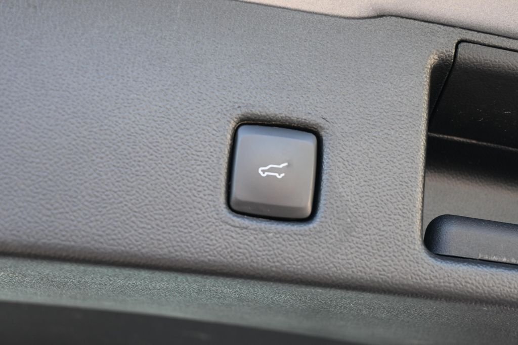 Certified Used 2023 Silver Metallic Ford Active image 13