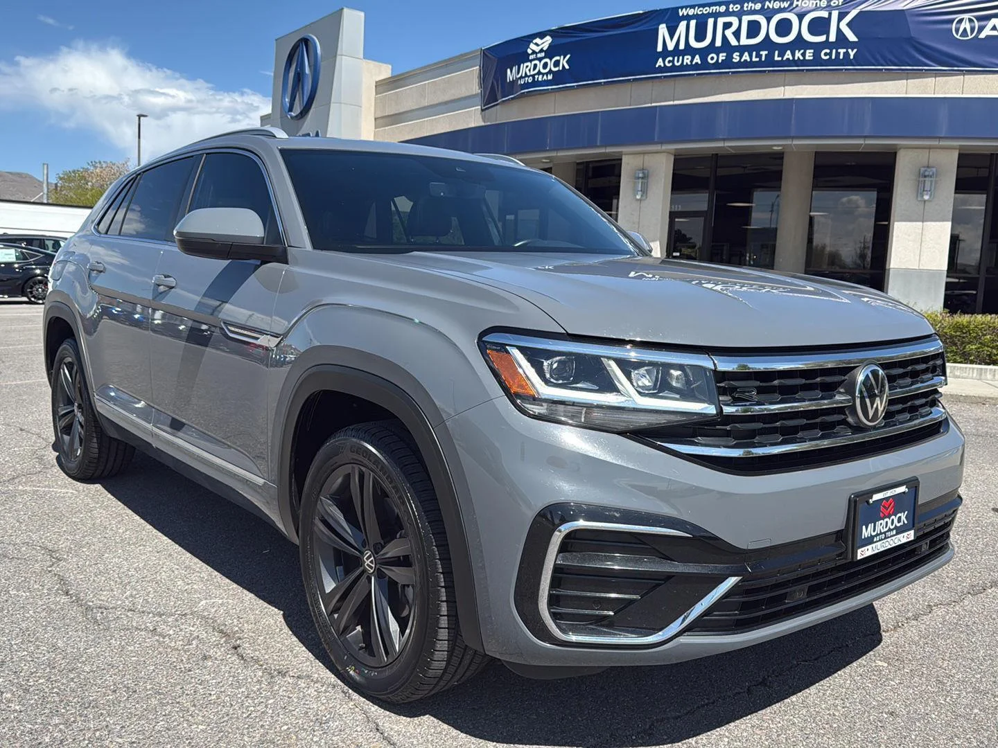 2022 Volkswagen Atlas Cross Sport 2.0T SEL R-LINE 4MOTION's photo