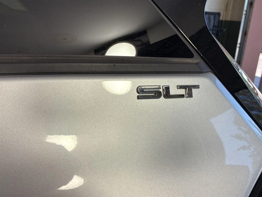 Used 2019 Quicksilver Metallic GMC SLT image 15