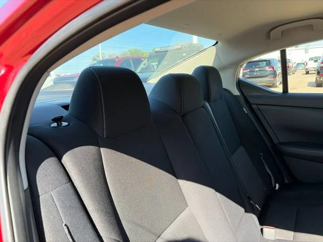 Used 2022 Red Nissan SV image 39